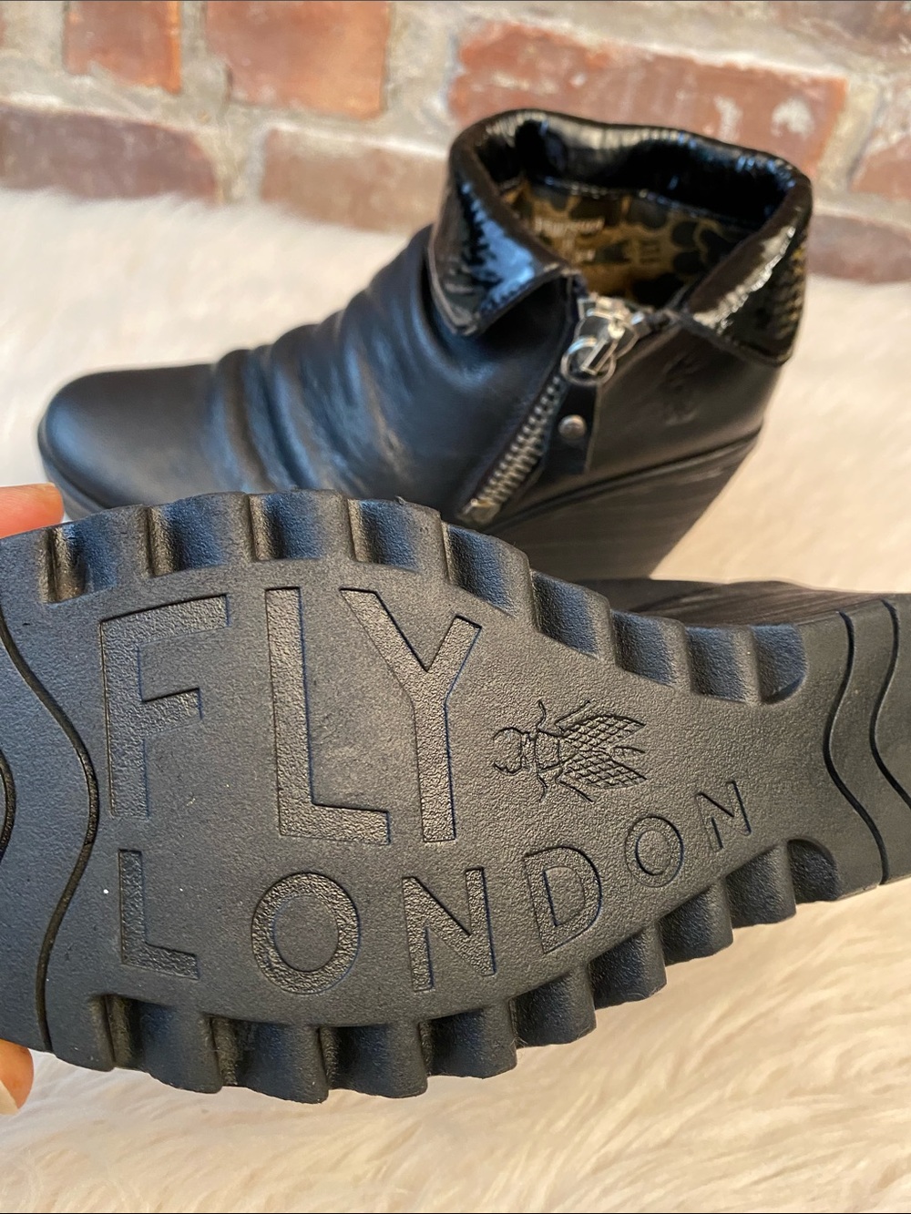 Fly London Yoxi Black Leather Wedge Ankle Booties, Size 38/7-7.5 - Picture 14 of 17